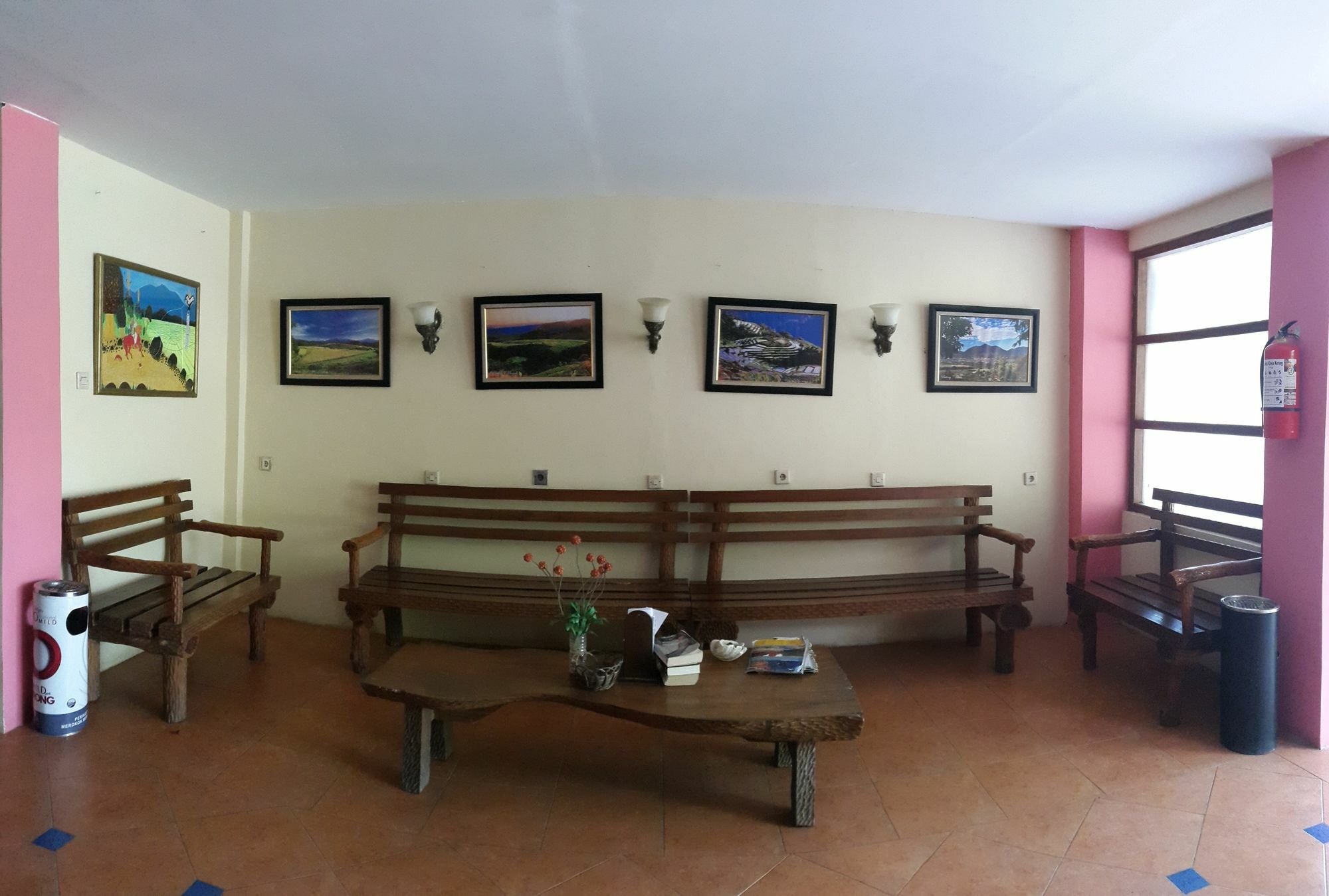 Centro Bajo Hotel & Resto Labuan Bajo Zewnętrze zdjęcie