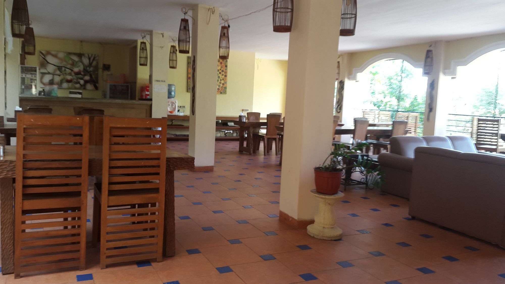 Centro Bajo Hotel & Resto Labuan Bajo Zewnętrze zdjęcie